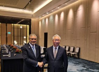 Foreign Minister’s Meeting with Chinese Vice Premier on the Margins of Nuclear Energy Summit Brussels