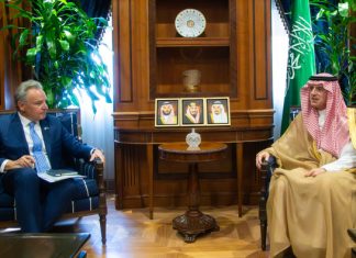 Al-Jubeir meets Greek ambassador to Saudi Arabia