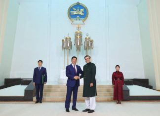 Ambassador Khalil Hashmi Presents Credentials to President Ukhnaagiin Khurelsukh of Mongolia